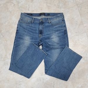 Lucky Brans straight leg jeans